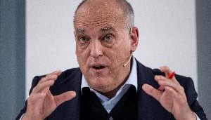 pg模拟器在线进入-退让❓️西甲官方撤回有关巴萨财务的声明 但强调原声明并不违规